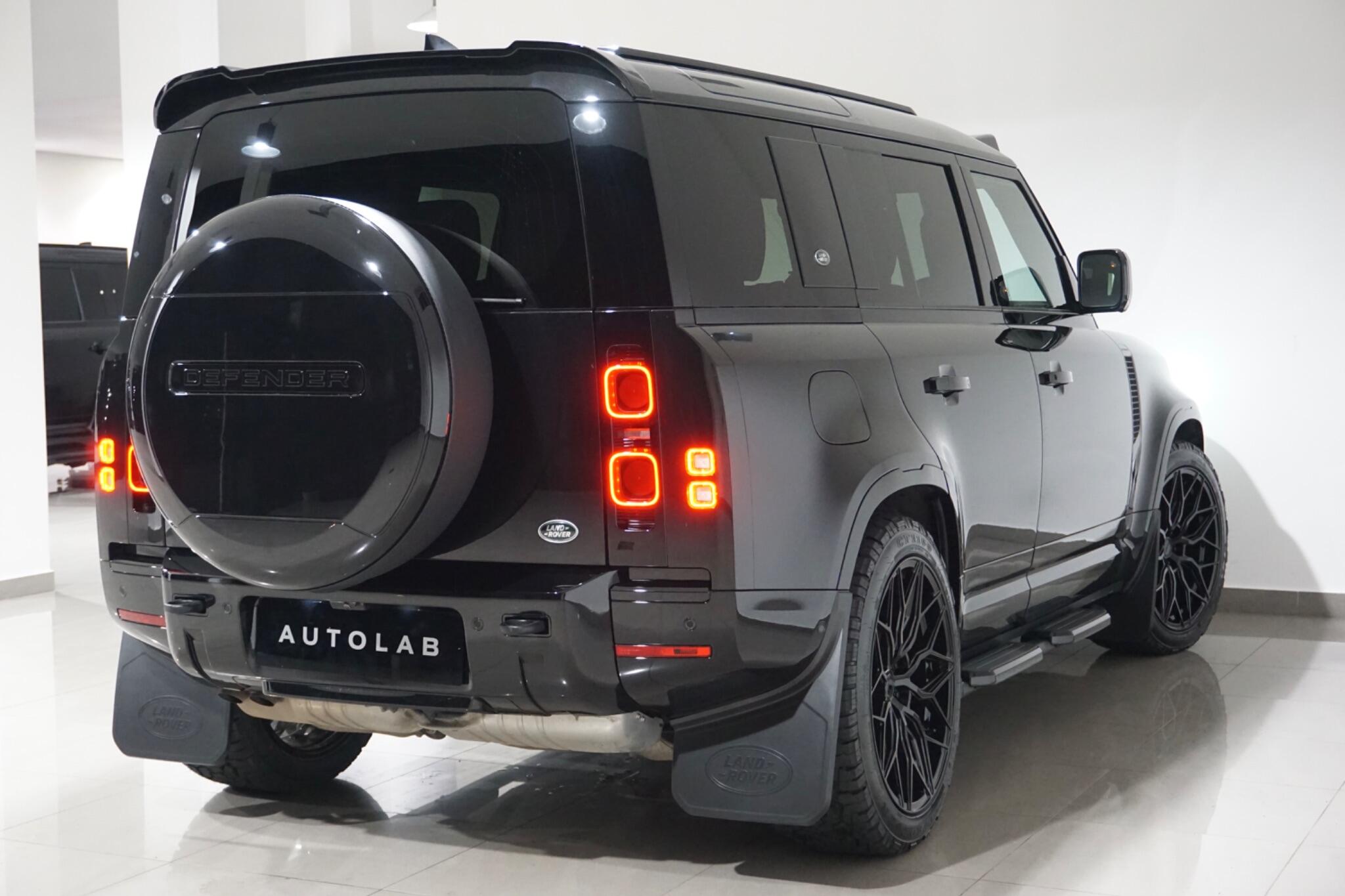 Land Rover Defender 110 3.0 D250 MHEV X-Dynamic HSE SUV 5dr Diesel Auto 4WD Euro 6 (s/s) (250 ps)